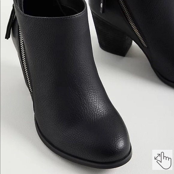 Torrid Black Faux Leather Side Zip Heel Bootie (11 WW) - Picture 3 of 8